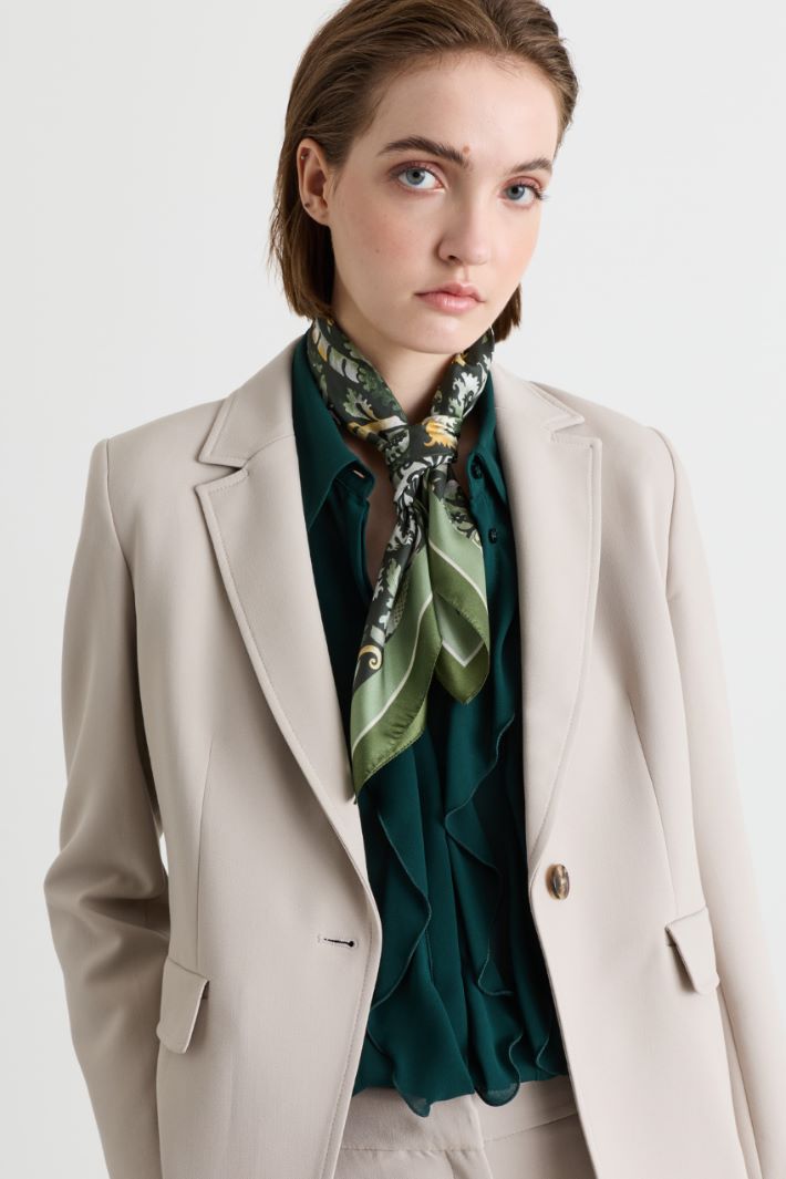 Printed silk scarf - GREEN - Intrend - 2