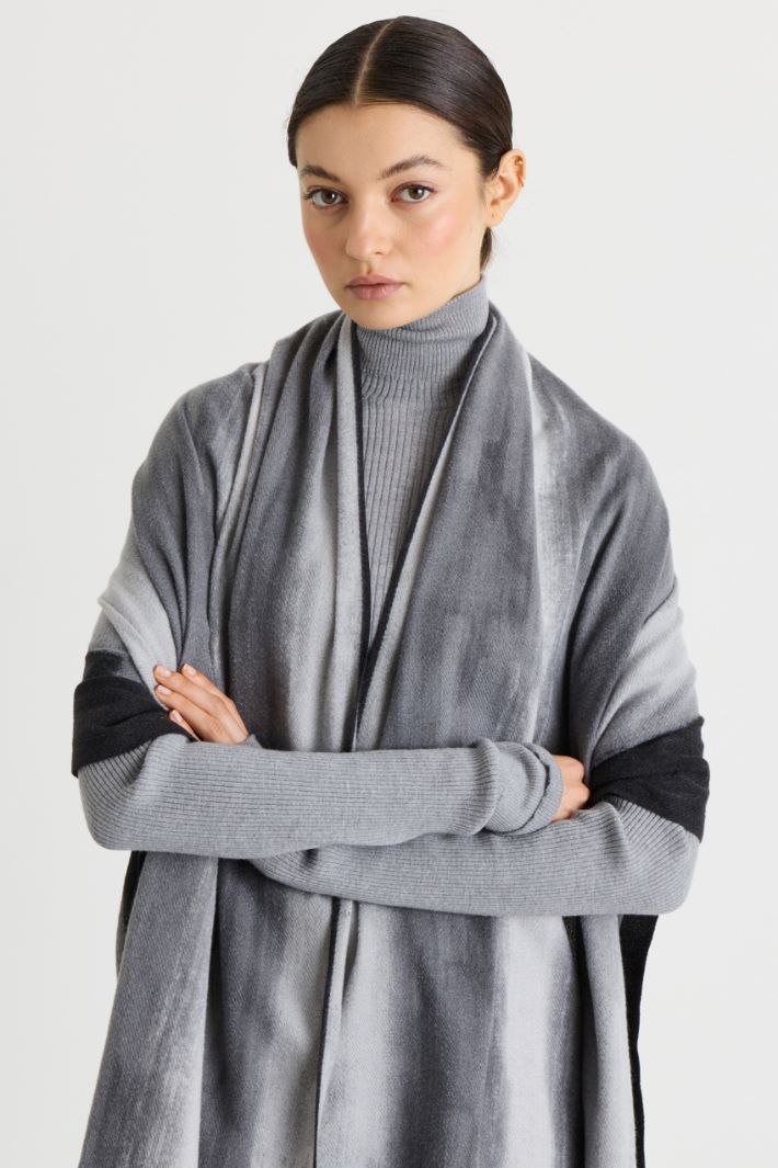 Stola lunga con stampa - GRIGIO - Intrend - 2
