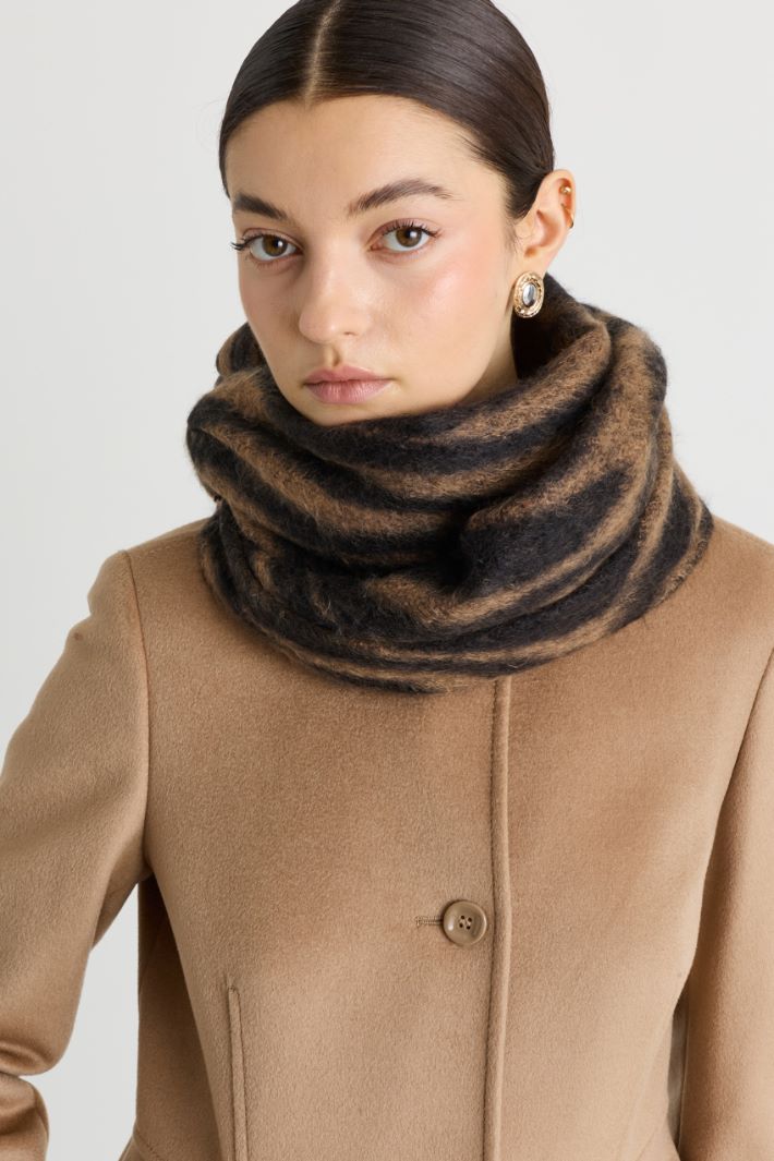 Long fringed scarf - CAMEL BLACK - Intrend - 2