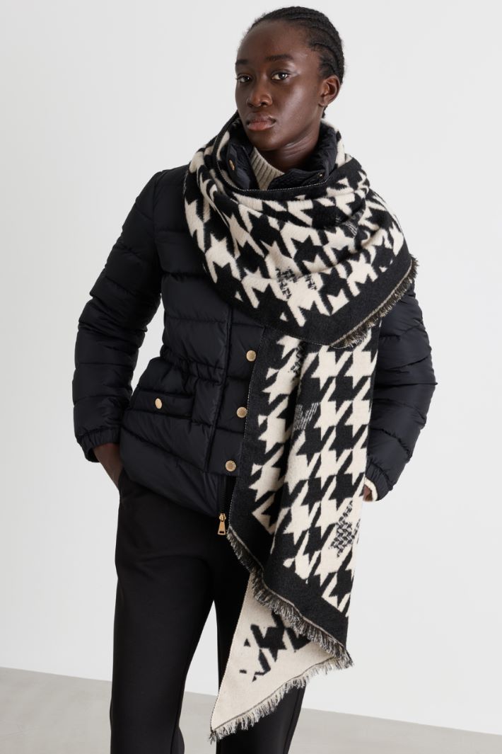 Houndstooth scarf - BLACK WHITE - Intrend