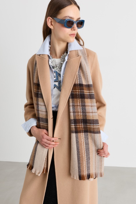 Sciarpa con piccole frange