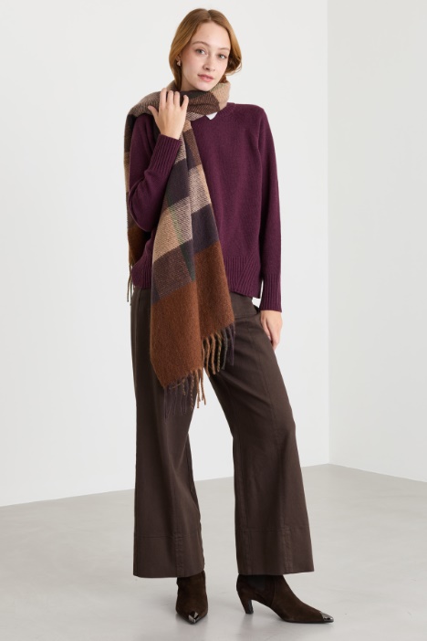 Long-Fringed Scarf - Intrend
