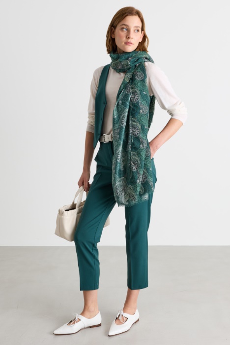 Estola amplia estampada - Intrend