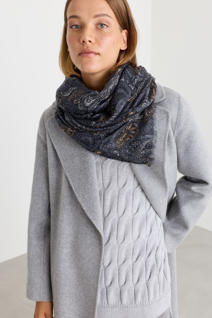 Large Printed Stole - GREY - Intrend
