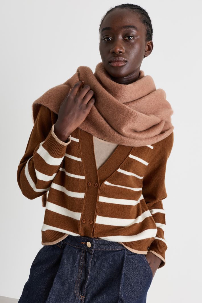 Sciarpa con maxi frange - CAMMELLO - Intrend