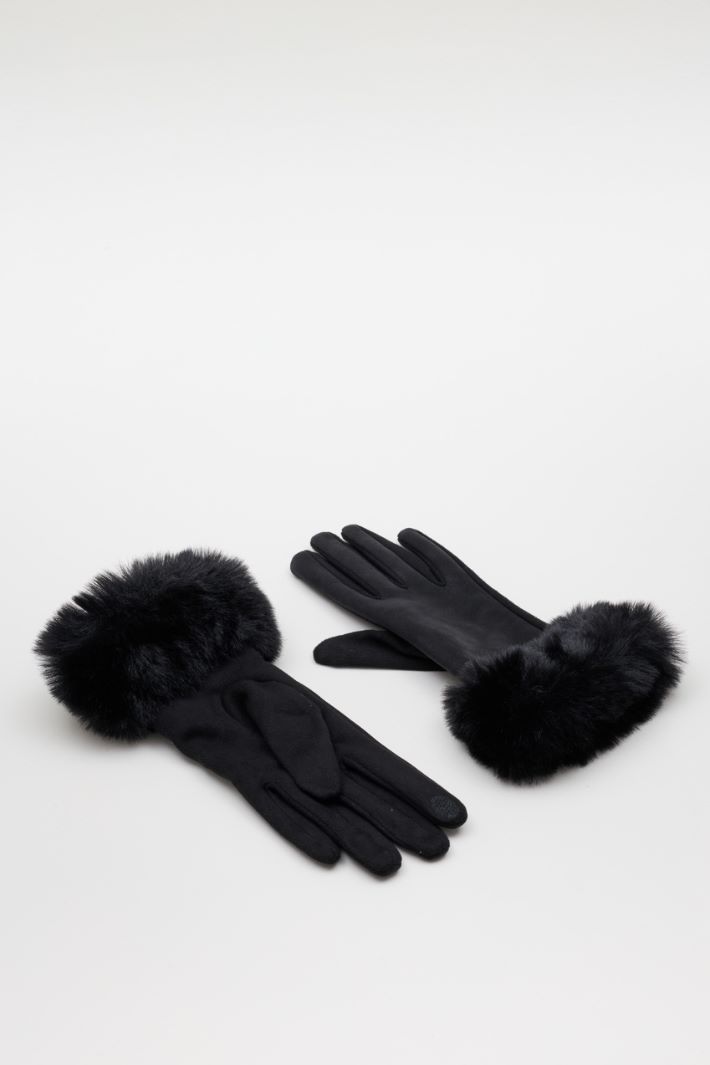 Gloves with Trim - BLACK - Intrend