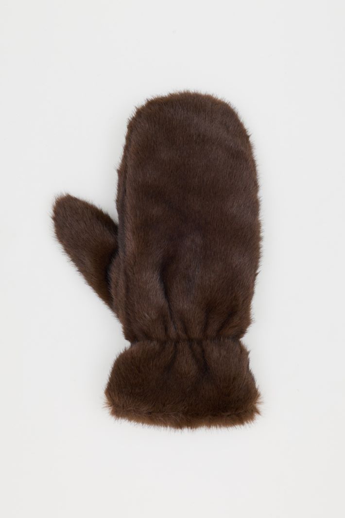 Soft, warm fabric mittens - BROWN - Intrend - 2