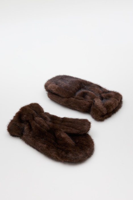 Soft and Warm Ribbed-Knit Mittens - Intrend