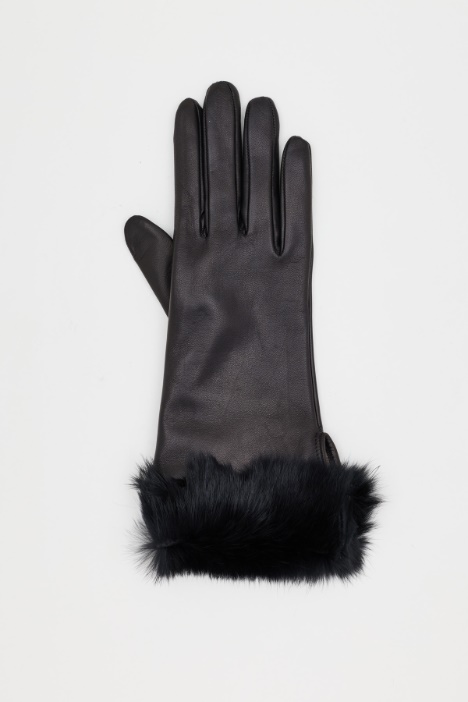 Guanti in pelle con bordo in pelliccia