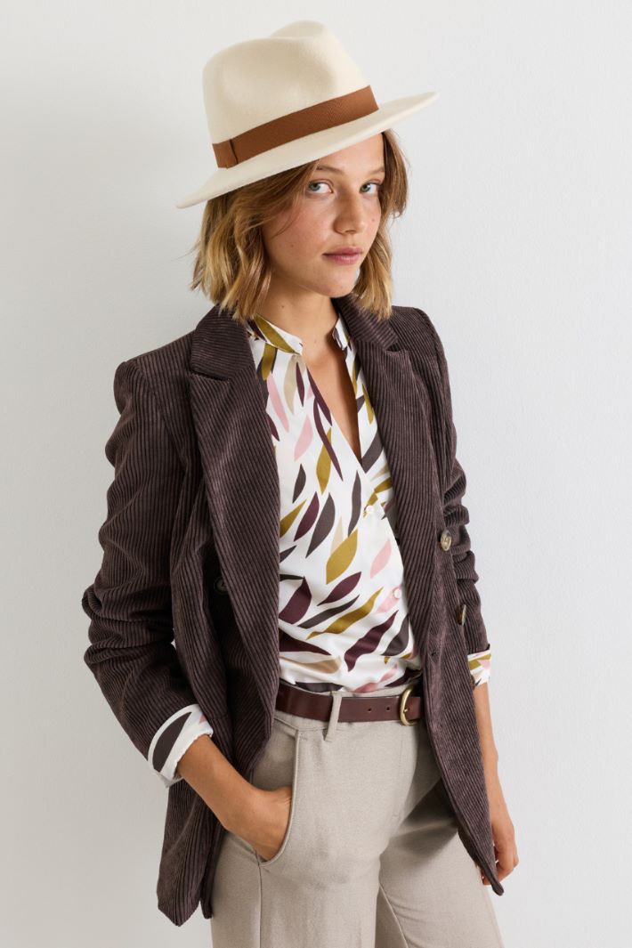 Wool felt hat - WHITE - Intrend