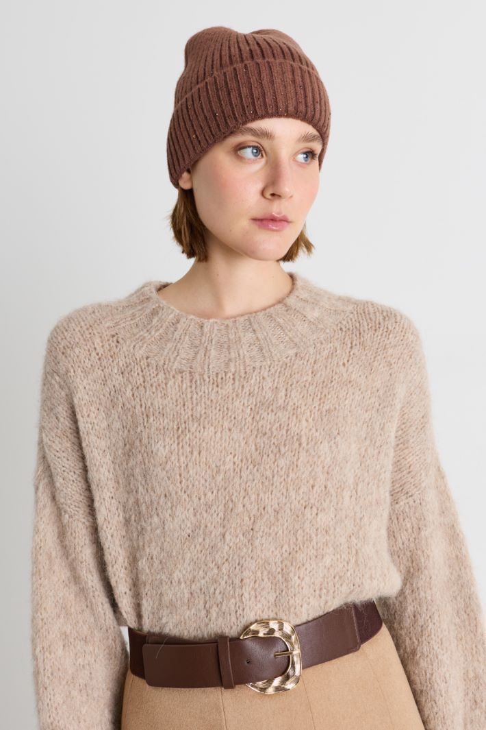Diamanté Beanie - BROWN - Intrend - 2