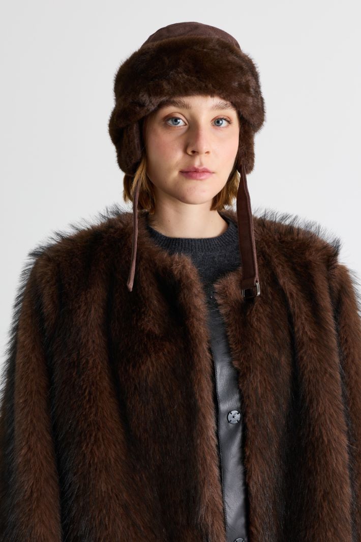 Soft and Cosy Trapper Hat - BROWN - Intrend - 2