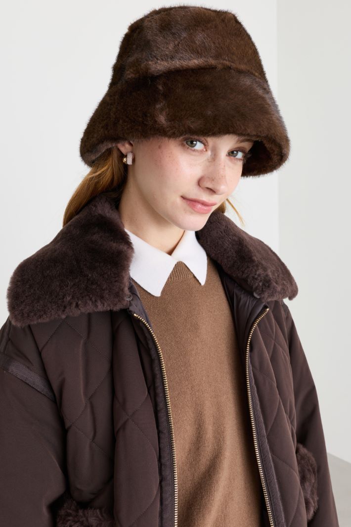 Warm fabric cloche - BROWN - Intrend