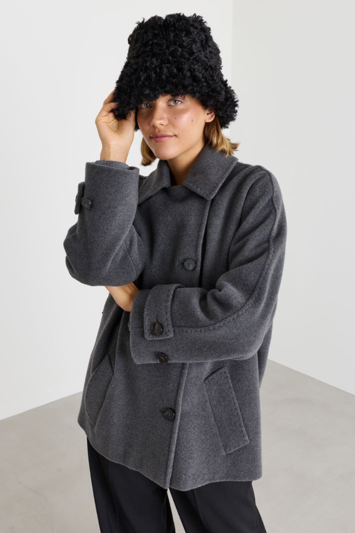 Cappello bucket in tessuto morbido e caldo - NERO - Intrend