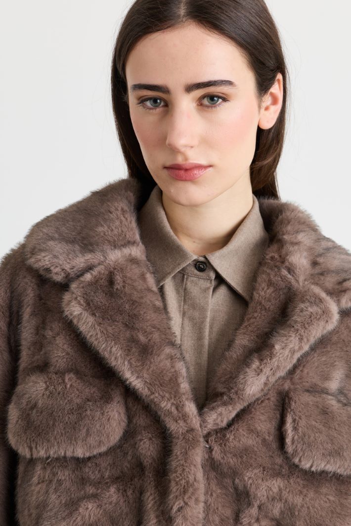 Cappotto corto in tessuto morbido e caldo - BEIGE - Intrend - 3