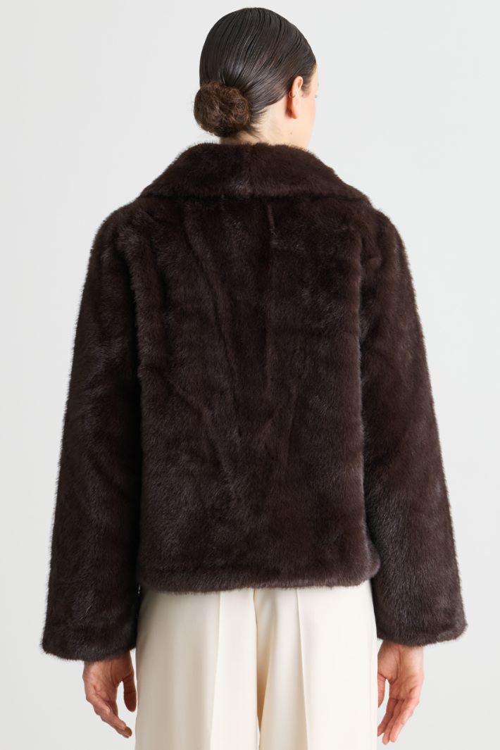 Cappotto corto in tessuto morbido e caldo - MARRONE - Intrend - 4