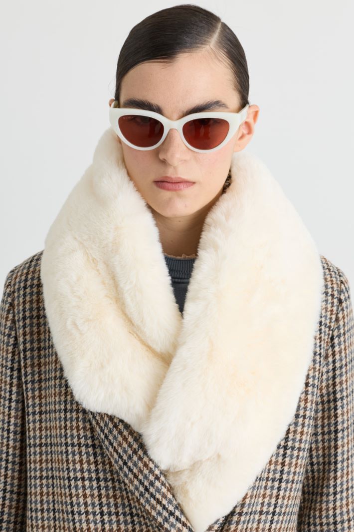 Cosy Rectangular Scarf - WHITE - Intrend