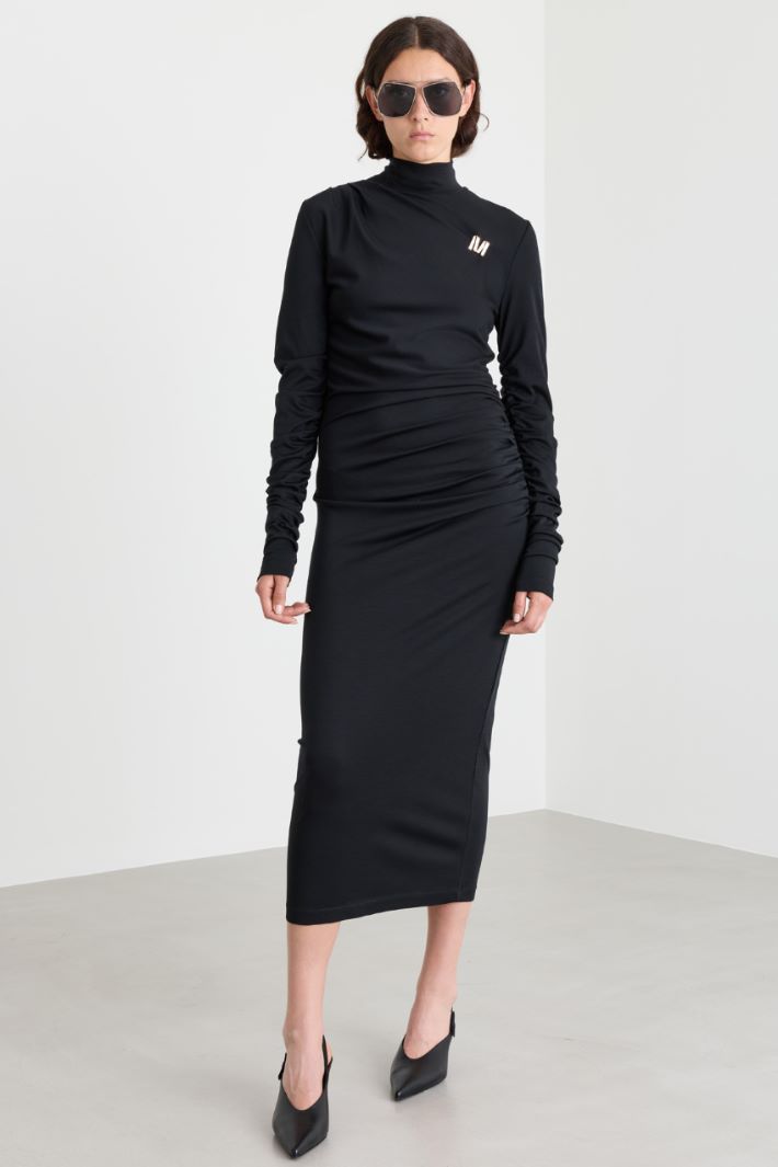 Jersey dress with ruched detailing - BLACK - Intrend
