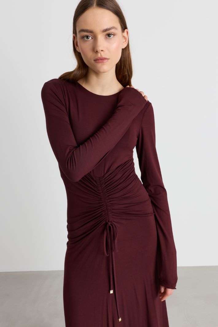 Ruched fitted dress - BORDEAUX - Intrend - 3