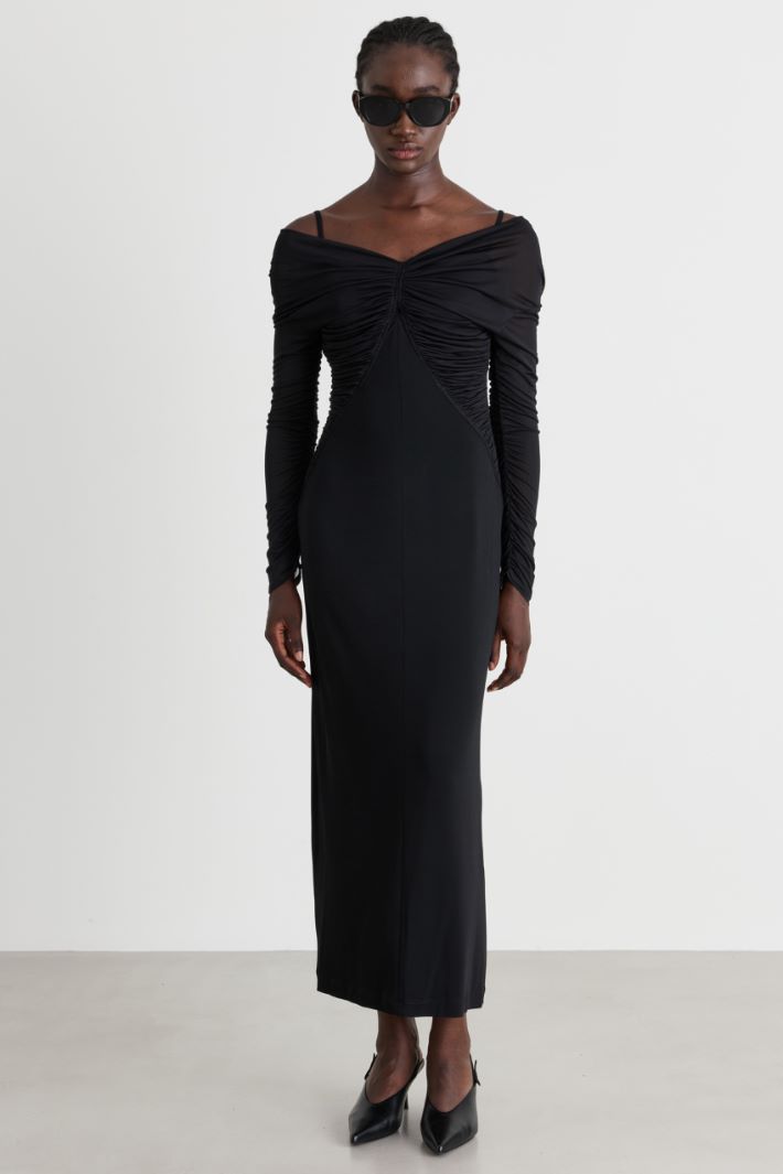Off-the-shoulder fluid jersey dress - BLACK - Intrend