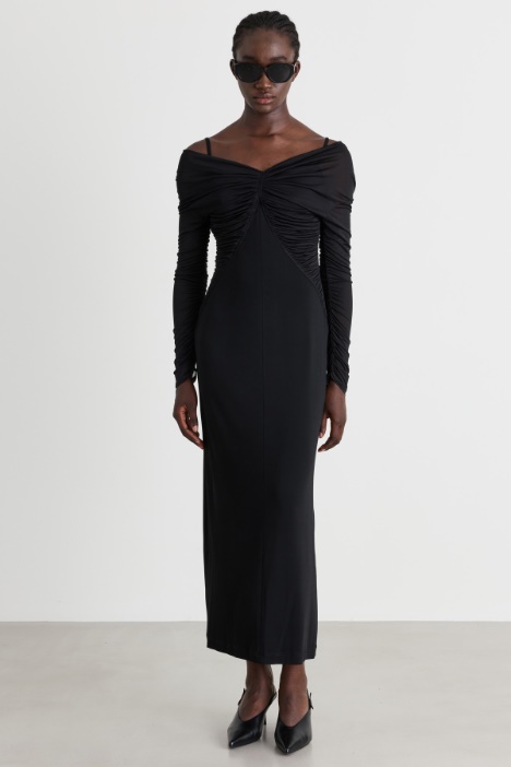 Off-the-shoulder fluid jersey dress - Intrend