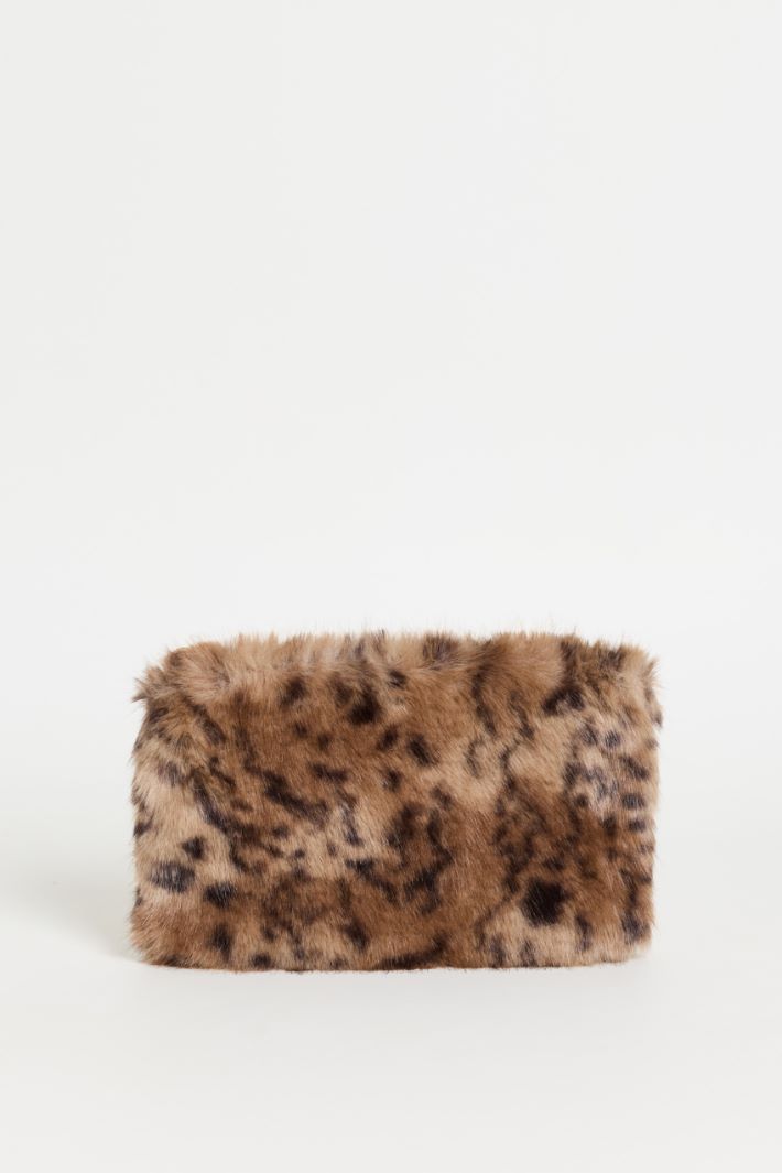 Cosy Printed Fabric Clutch - CAMEL - Intrend