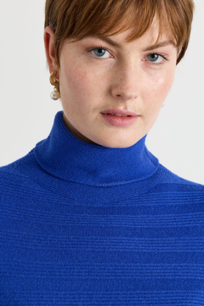 Crescent Drop Earrings - GOLD WHITE - Intrend - 3
