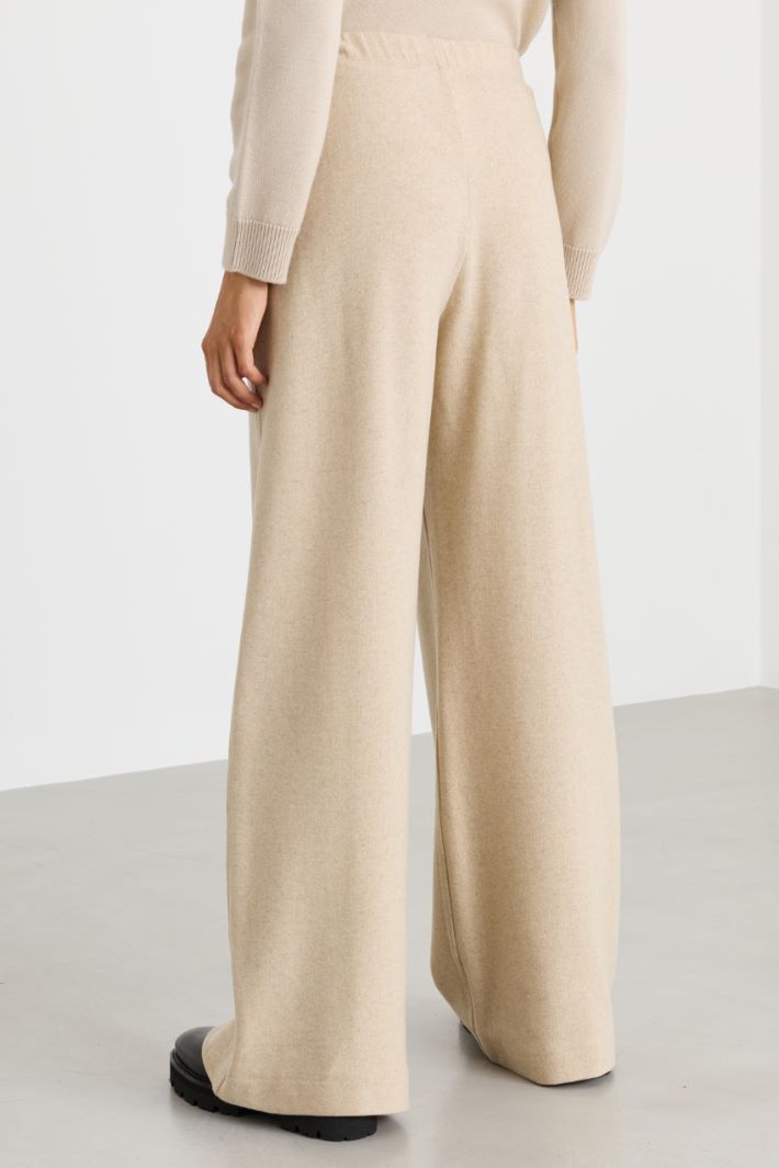 Wide-leg cashmere flannel trousers - BEIGE - Intrend - 4