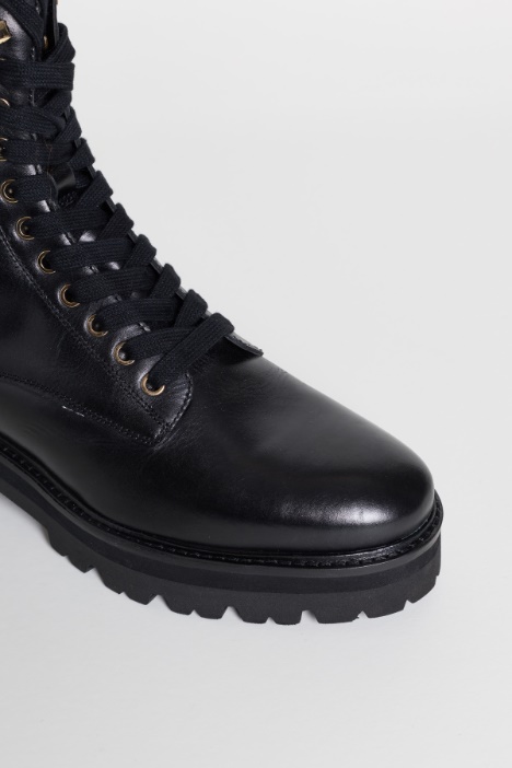 Botas militares de piel