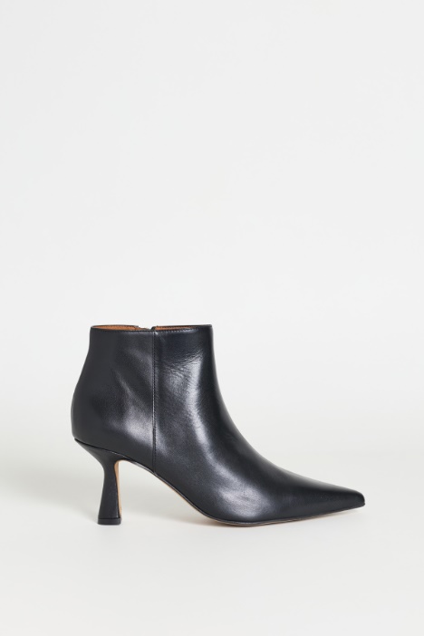 Stivaletto in pelle - Intrend