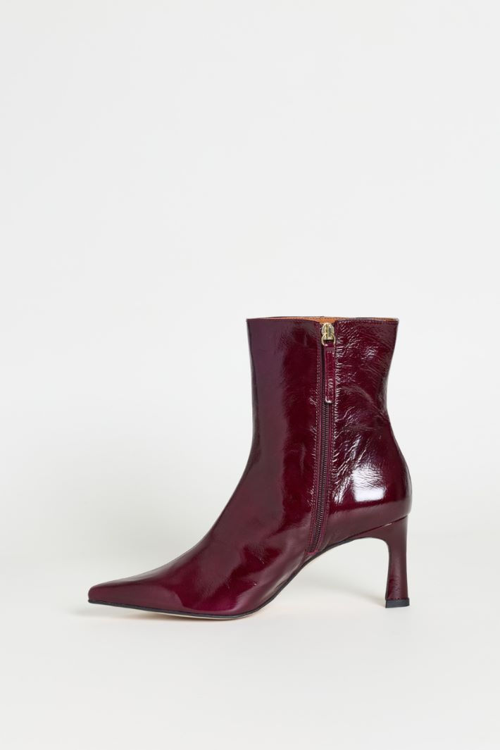 Stivaletto in pelle verniciata - BORDEAUX - Intrend - 3