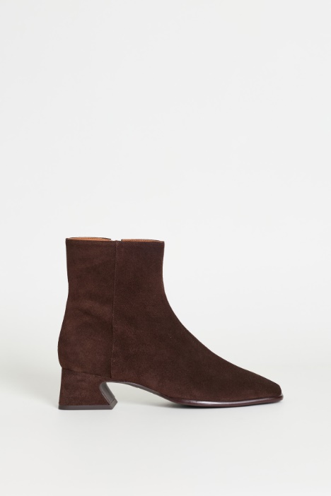 Suede ankle boots - Intrend