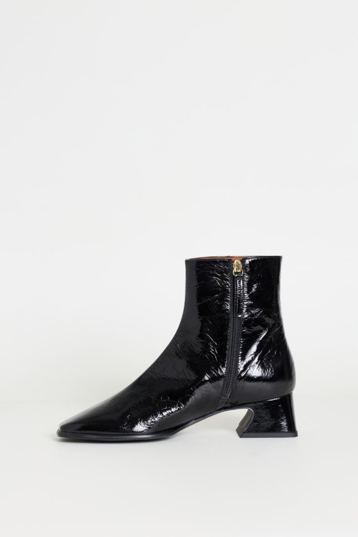 Bottines en cuir verni - NOIR - Intrend - 3