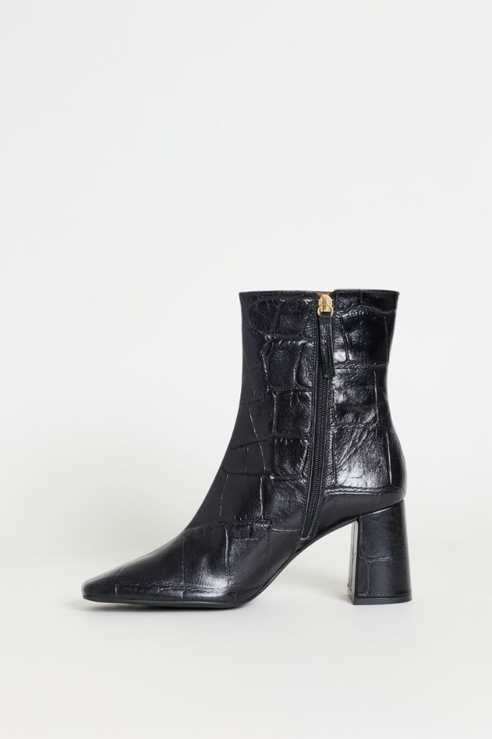 Stivaletto in pelle con stampa cocco - NERO - Intrend - 3