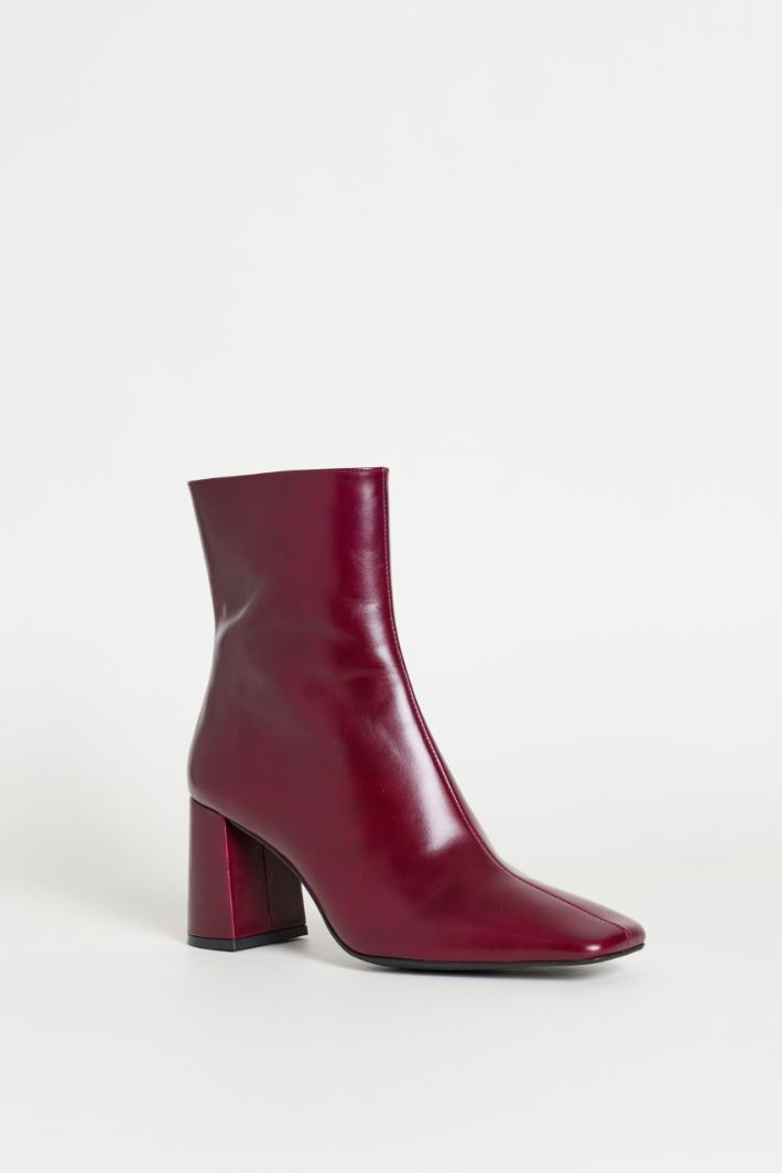 Block-heel leather ankle boots - BORDEAUX - Intrend - 2