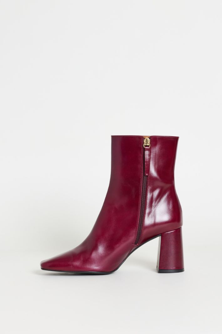 Block-heel leather ankle boots - BORDEAUX - Intrend - 3