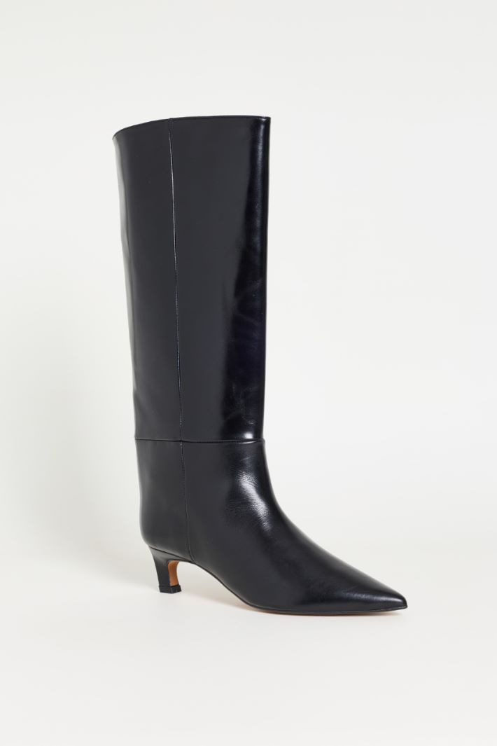Stivali in pelle liscia - NERO - Intrend - 2