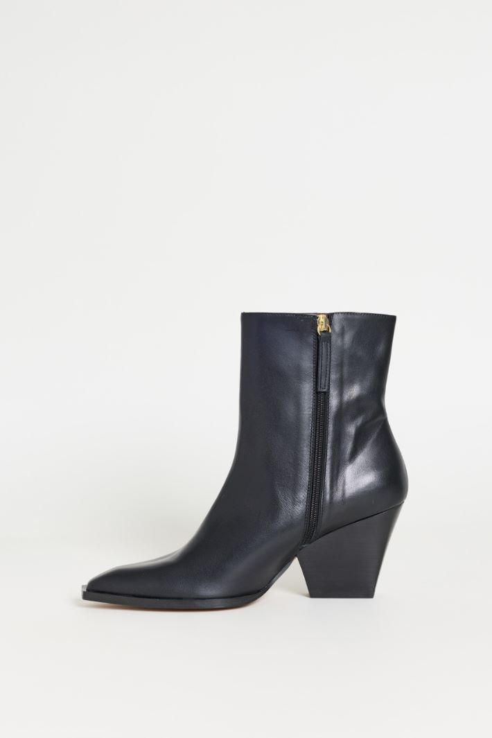 Leather Block-Heel Boots - BLACK - Intrend - 3