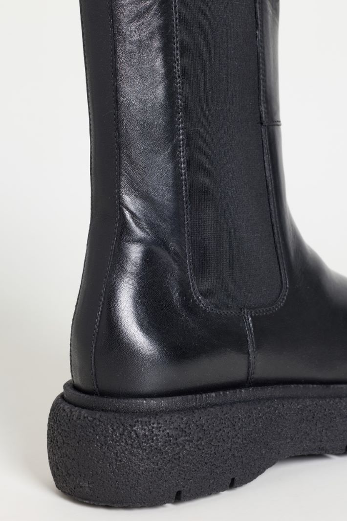 Stivaletto in pelle - NERO - Intrend - 4