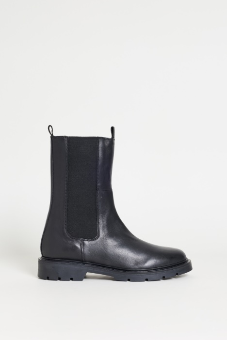 Leather Ankle Boots with Elasticated Side Panels - Intrend