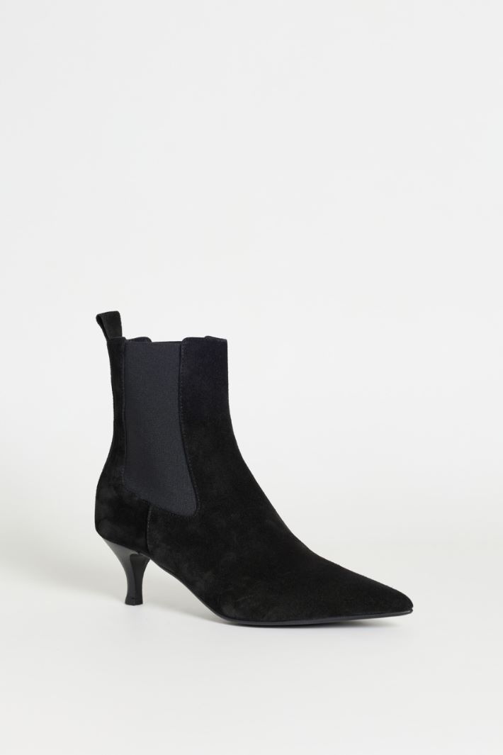 Stivaletto in pelle scamosciata - NERO - Intrend - 2