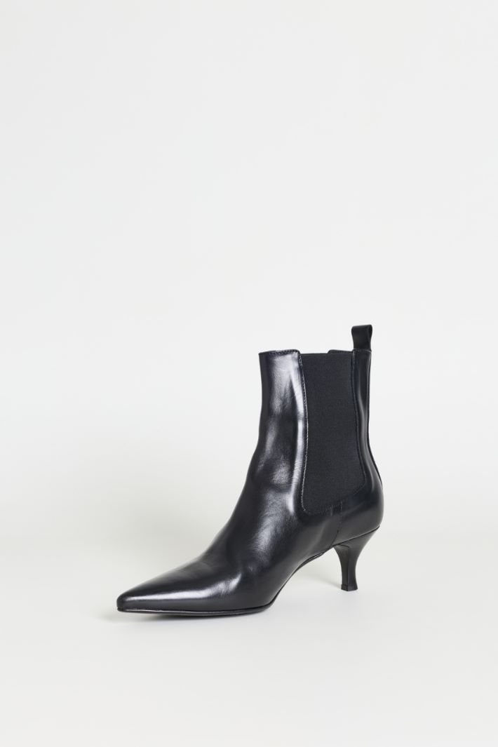 Leather ankle boots - BLACK - Intrend - 3