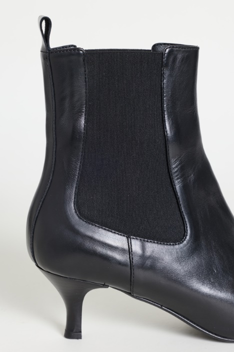Stivaletto in pelle
