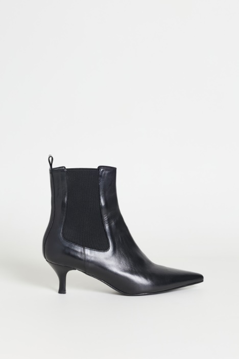 Leather ankle boots - Intrend