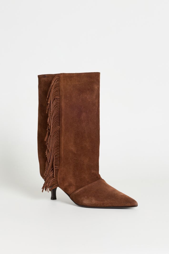 Stivaletto in pelle con frange - MARRONE - Intrend - 2