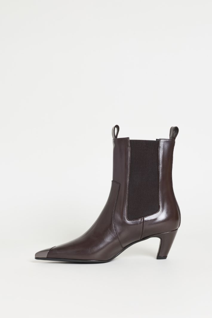 Laminated Toe-Cap Ankle Boots - BROWN - Intrend - 3