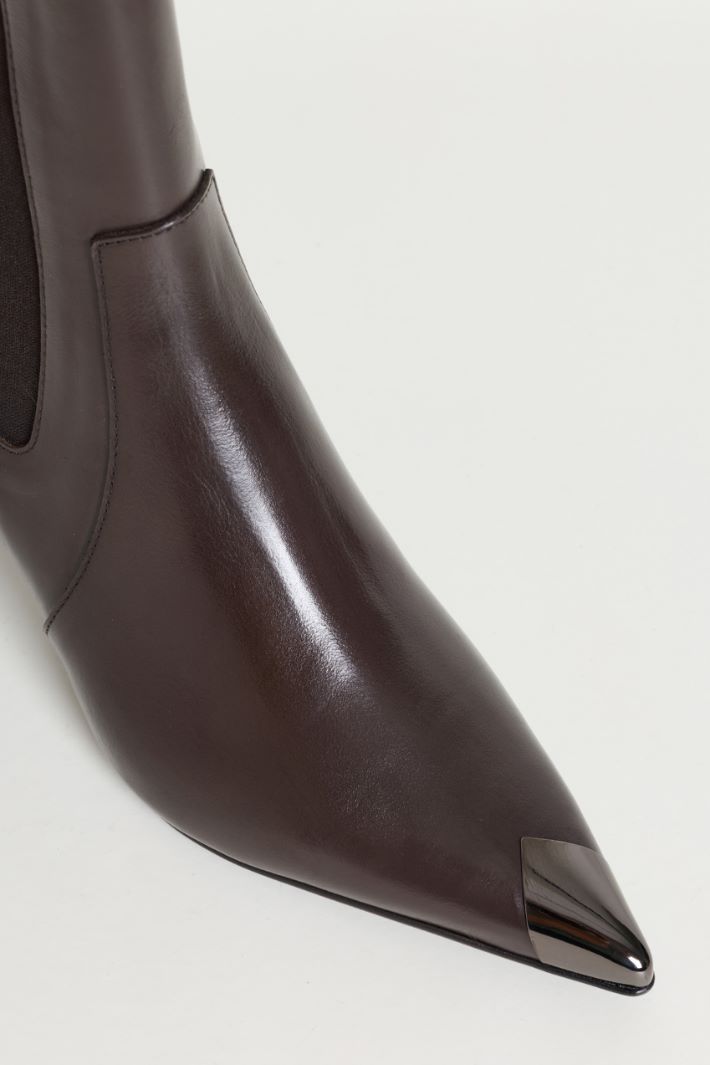 Laminated Toe-Cap Ankle Boots - BROWN - Intrend - 4