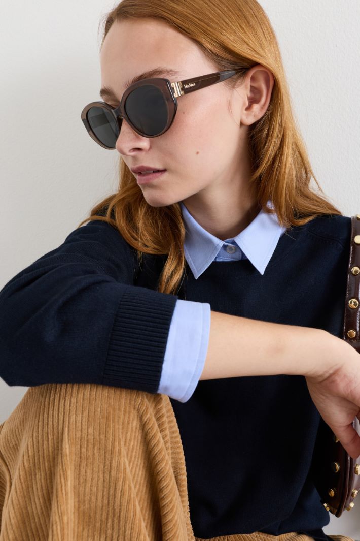 Oversized oval sunglasses - BROWN - Intrend