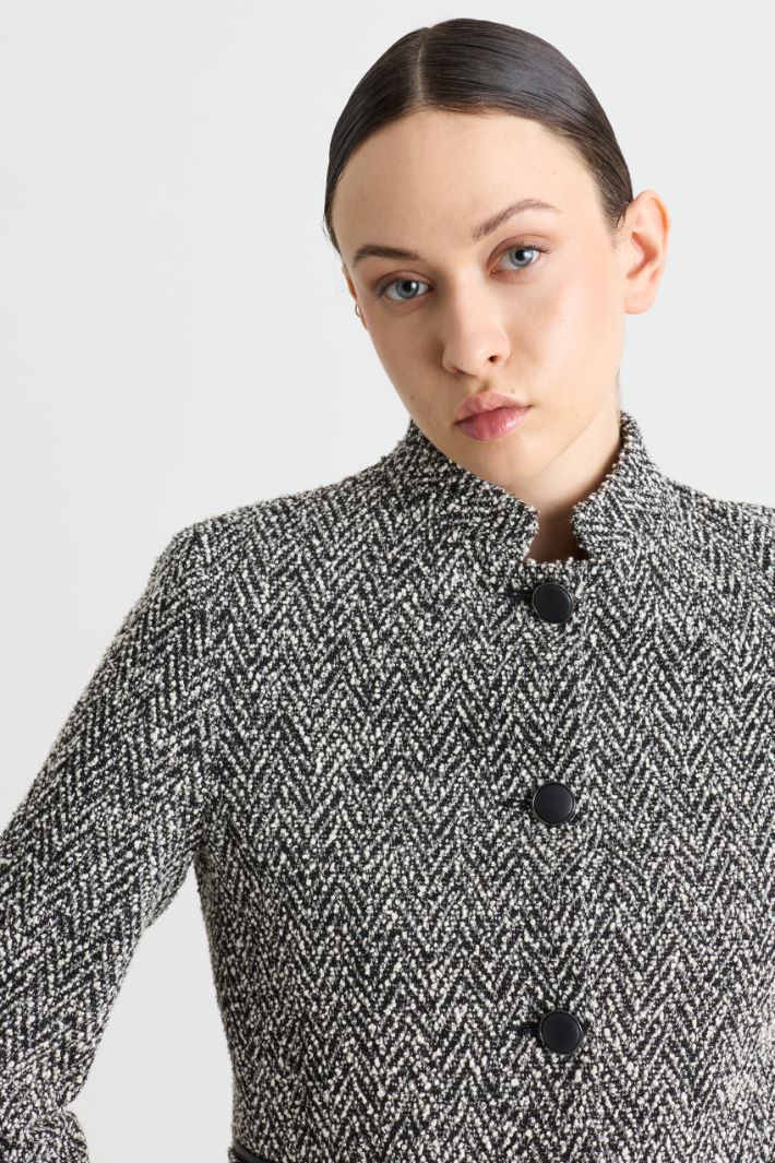Giacca crop in jersey bouclé - NERO BIANCO - Intrend - 3
