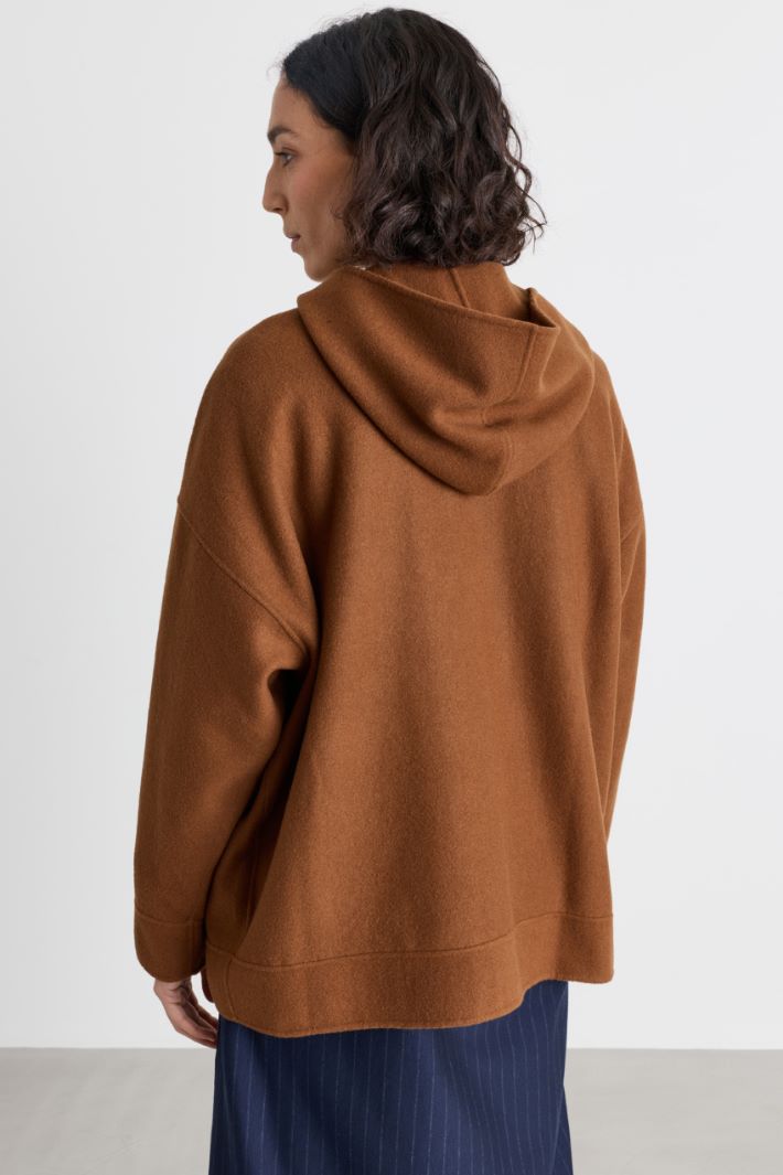 Felpa oversize con cappuccio - MARRONE - Intrend - 4